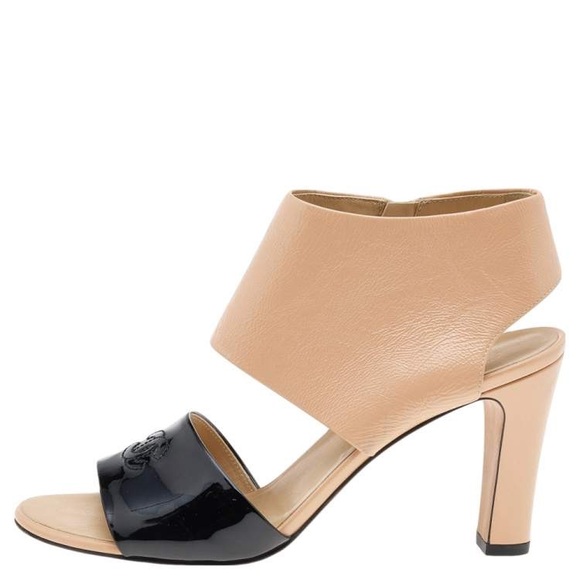 Chanel - Picture 3 of 10